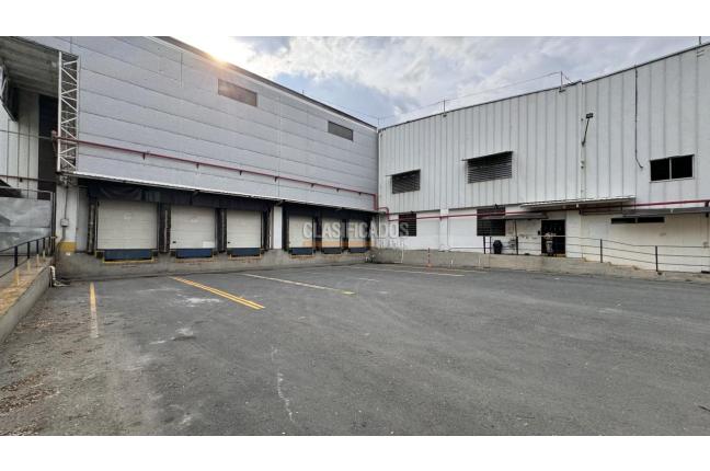 Locales y Bodegas, Alquiler, Yumbo - $268.150.000