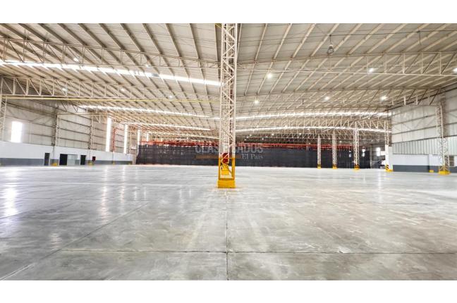 Locales y Bodegas, Alquiler, Arroyohondo - $268.150.000