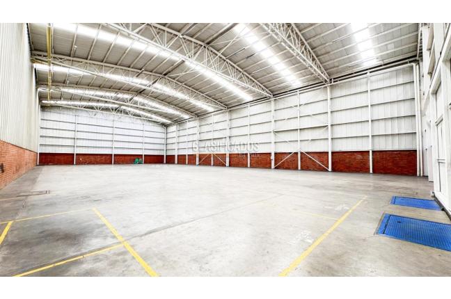 Locales y Bodegas, Alquiler en Puerto Tejada