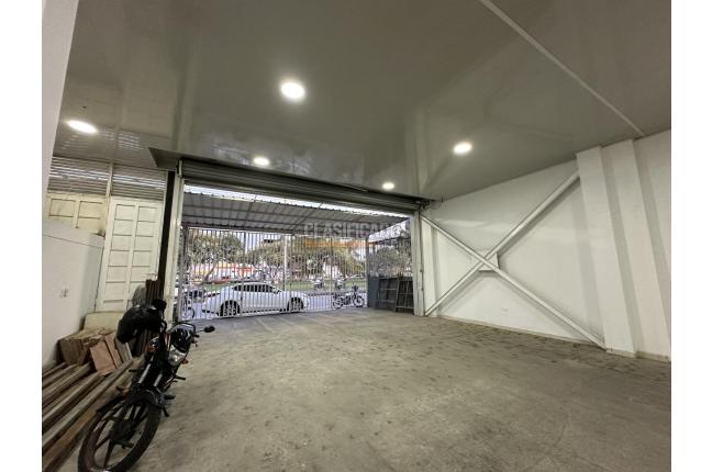 Edificios, Venta, Junín - $2.950.000.000