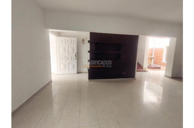 Casas, Alquiler, Granada - $5.500.000