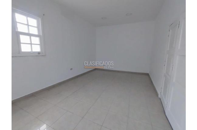 Casas, Alquiler, Granada - $5.500.000