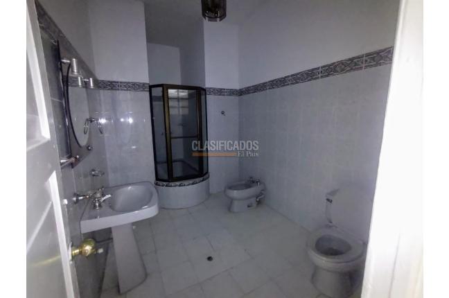 Casas, Alquiler, Granada - $5.500.000