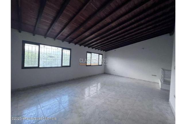Locales y Bodegas, Alquiler, Cúcuta - $6.500.000