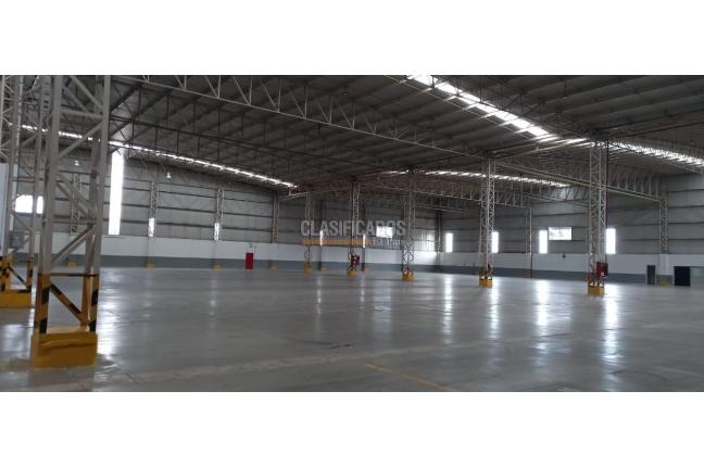 Locales y Bodegas, Alquiler, Yumbo - $268.150.000