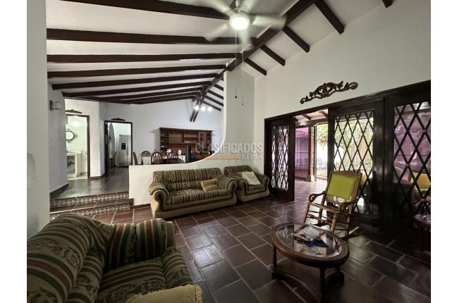 Casas, Venta, Ciudad Jardín - $1.100.000.000