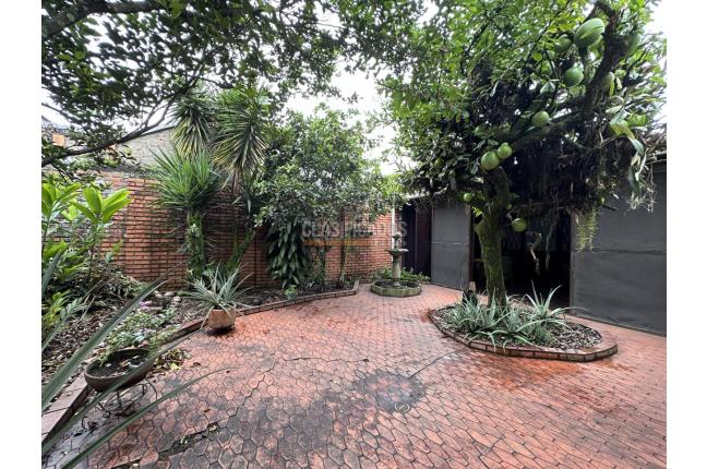 Casas, Venta, Ciudad Jardín - $1.100.000.000