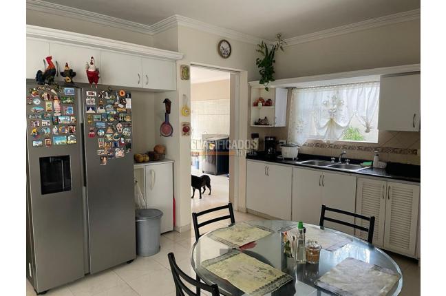 Casas, Venta, Ciudad Jardín - $1.400.000.000