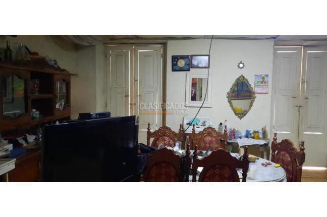 Casas, Venta, La Merced - $2.100.000.000