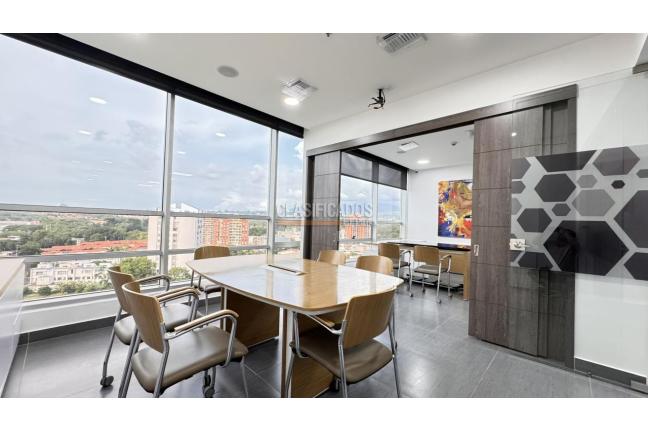 Oficinas y Consultorios, Alquiler, Centro Ccial. Jardín Plaza - $8.000.000