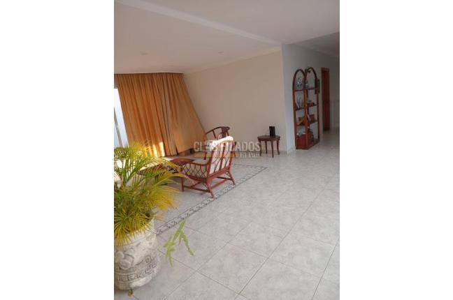 Casas, Venta, Ciudad Jardín - $1.500.000.000