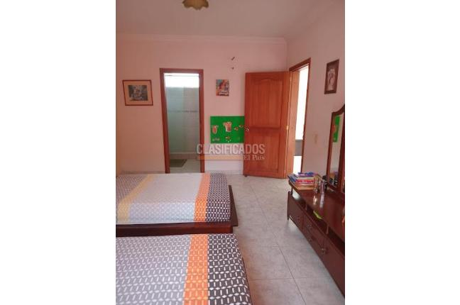 Casas, Venta, Ciudad Jardín - $1.500.000.000