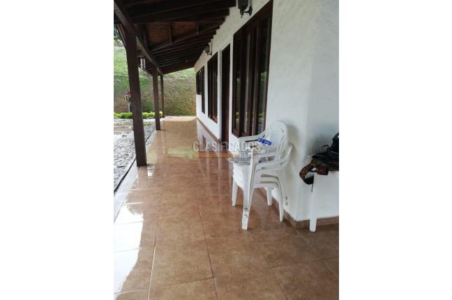 Fincas y Casas Campestres, Venta, Restrepo - $800.000.000