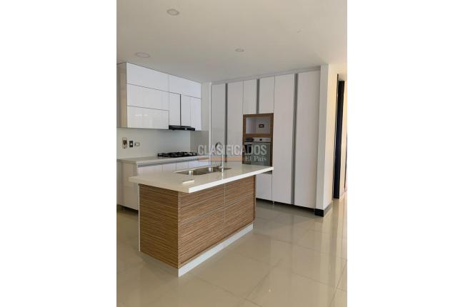 Apartamentos, Venta en Pance