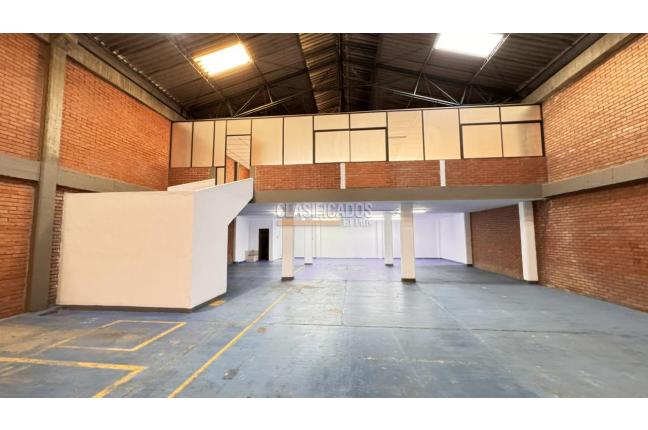 Locales y Bodegas, Alquiler, Arroyohondo - $11.424.000