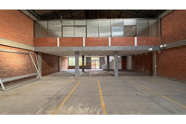 Locales y Bodegas, Alquiler, Yumbo - $10.048.000