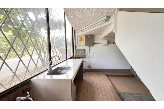 Locales y Bodegas, Alquiler, Yumbo - $10.048.000