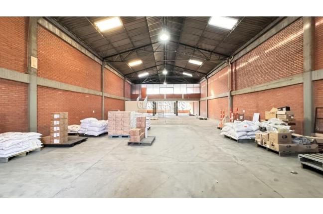 Locales y Bodegas, Alquiler, Yumbo - $9.792.000