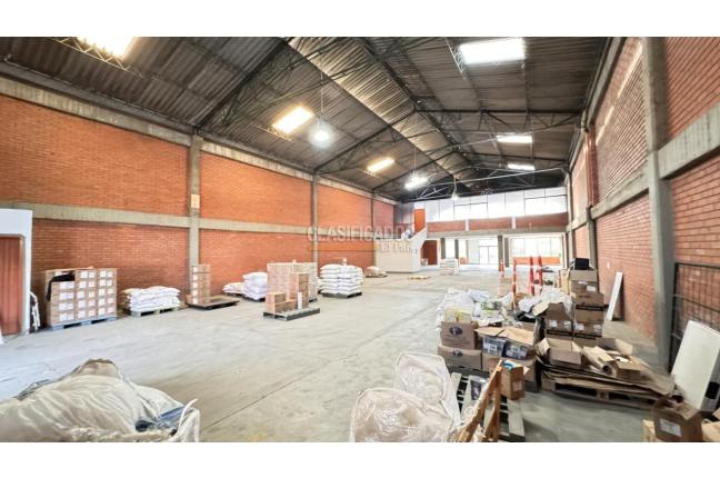 Locales y Bodegas, Alquiler, Yumbo - $9.792.000