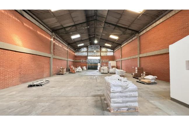 Locales y Bodegas, Alquiler, Yumbo - $9.792.000