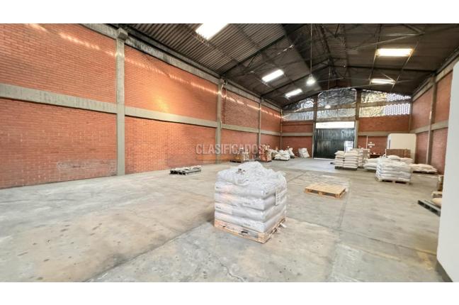 Locales y Bodegas, Alquiler, Yumbo - $9.792.000