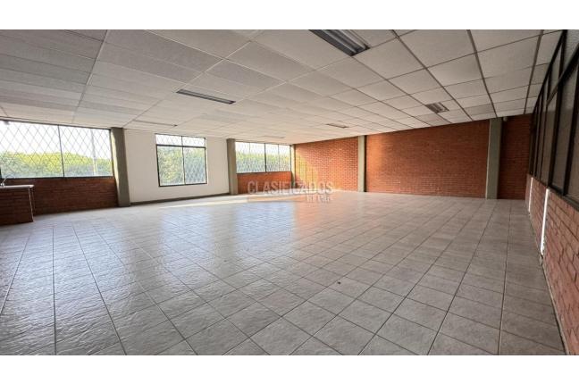 Locales y Bodegas, Alquiler, Yumbo - $9.792.000