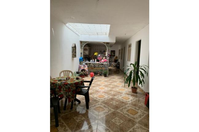 Casas, Venta en La Independencia