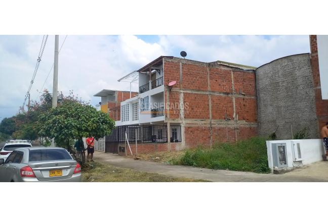 Lotes, Venta en Ciudad 2.000