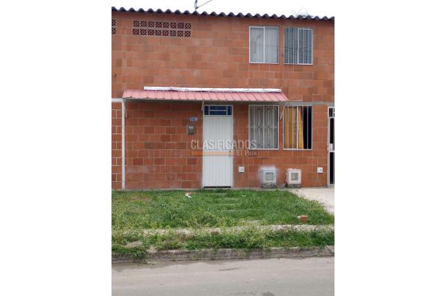 Casas, Venta en Puerto Tejada