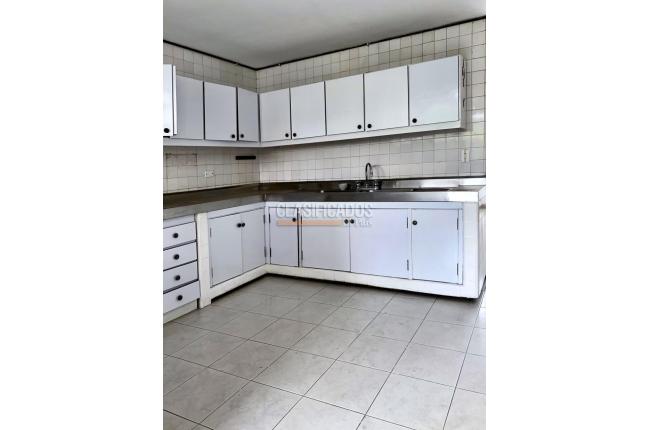 Apartamentos, Venta, Santa Mónica Norte - $620.000.000