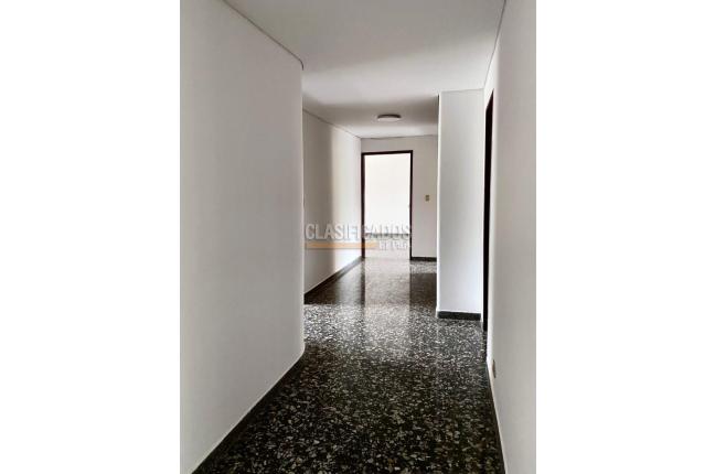 Apartamentos, Venta, Santa Mónica Norte - $620.000.000