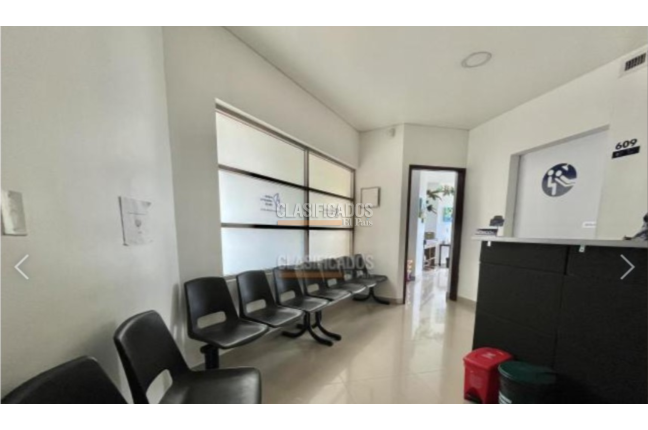 Oficinas y Consultorios, Venta en Los Cámbulos