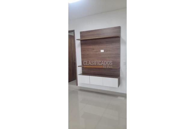 Oficinas y Consultorios, Alquiler en Centro Ccial. Jardín Plaza