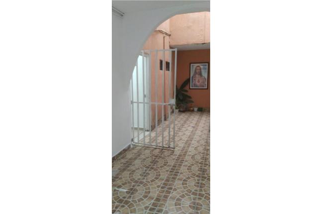 Apartaestudios, Alquiler, La Base