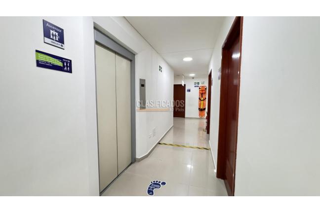 Oficinas y Consultorios, Alquiler, Versalles - $30.000.000