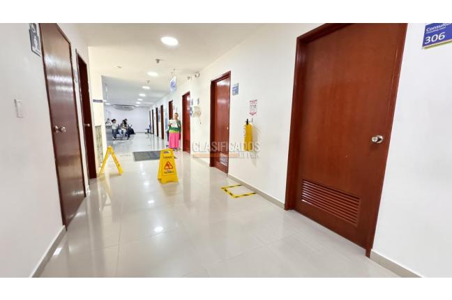 Oficinas y Consultorios, Alquiler, Versalles - $30.000.000