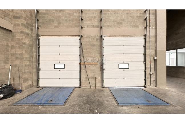 Locales y Bodegas, Alquiler, Yumbo - $48.000.000