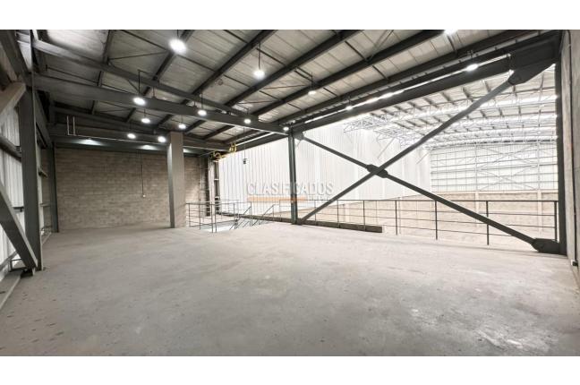 Locales y Bodegas, Alquiler, Yumbo - $48.000.000