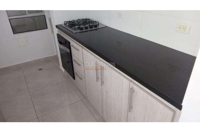 Apartamentos, Alquiler, Prados del Norte - $2.200.000
