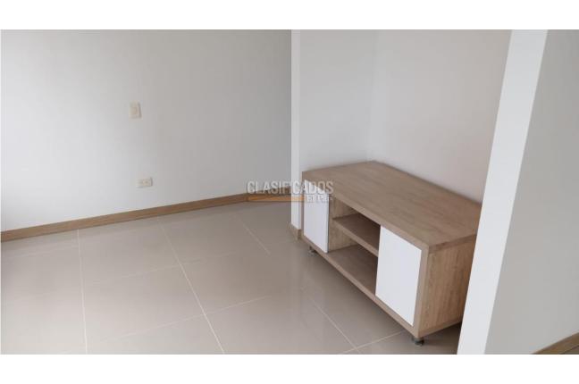 Apartamentos, Alquiler, La Flora - $2.200.000