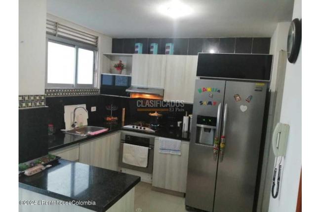 Apartamentos, Venta, Los Patios - $380.000.000