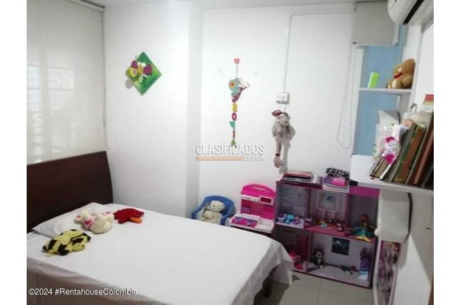 Apartamentos, Venta, Los Patios - $380.000.000