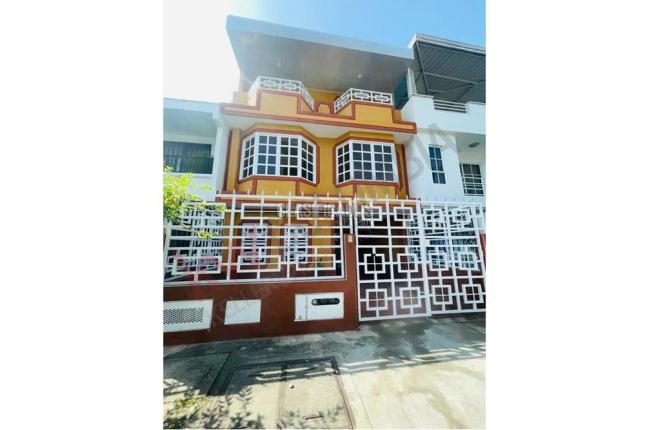 Casas, Alquiler en Ciudad 2.000