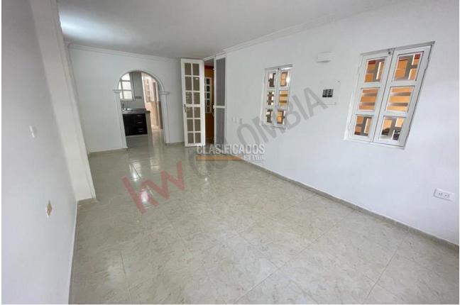 Casas, Alquiler en Ciudad 2.000