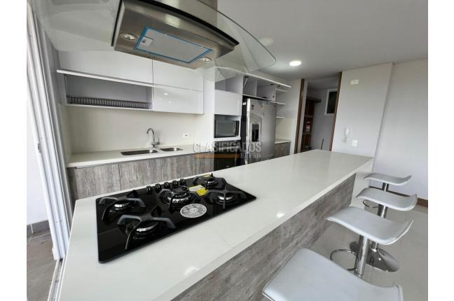 Apartamentos, Venta en Ciudad Jardín