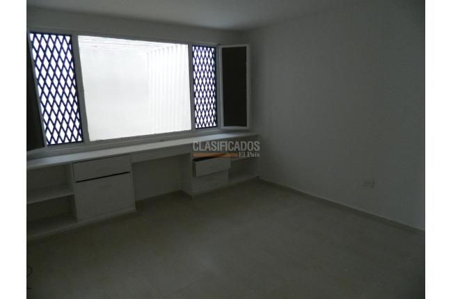 Casas, Alquiler, Tejares Cristales - $5.500.000