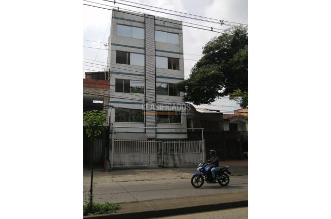 Edificios, Alquiler en Pampalinda