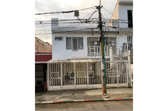 Casas, Venta en La Independencia