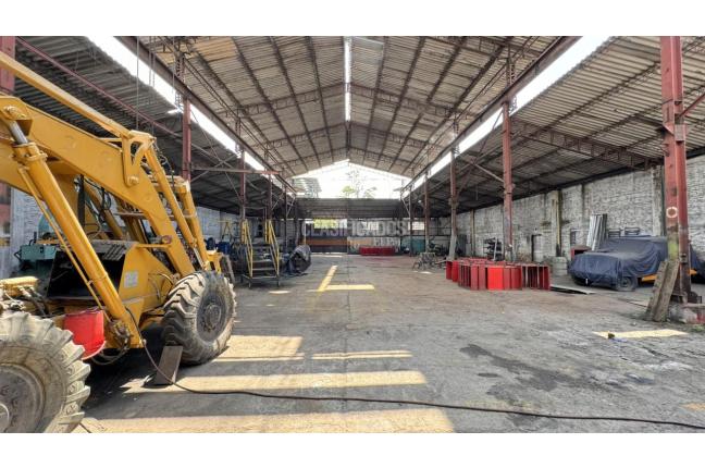 Locales y Bodegas, Alquiler en Yumbo