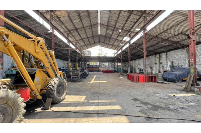 Locales y Bodegas, Alquiler, Yumbo - $13.000.000